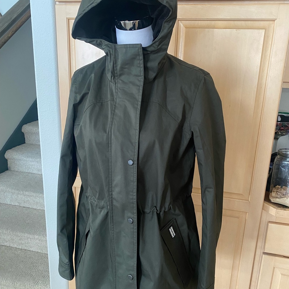 Hunter olive green lined rain coat - Picture 3 of 15